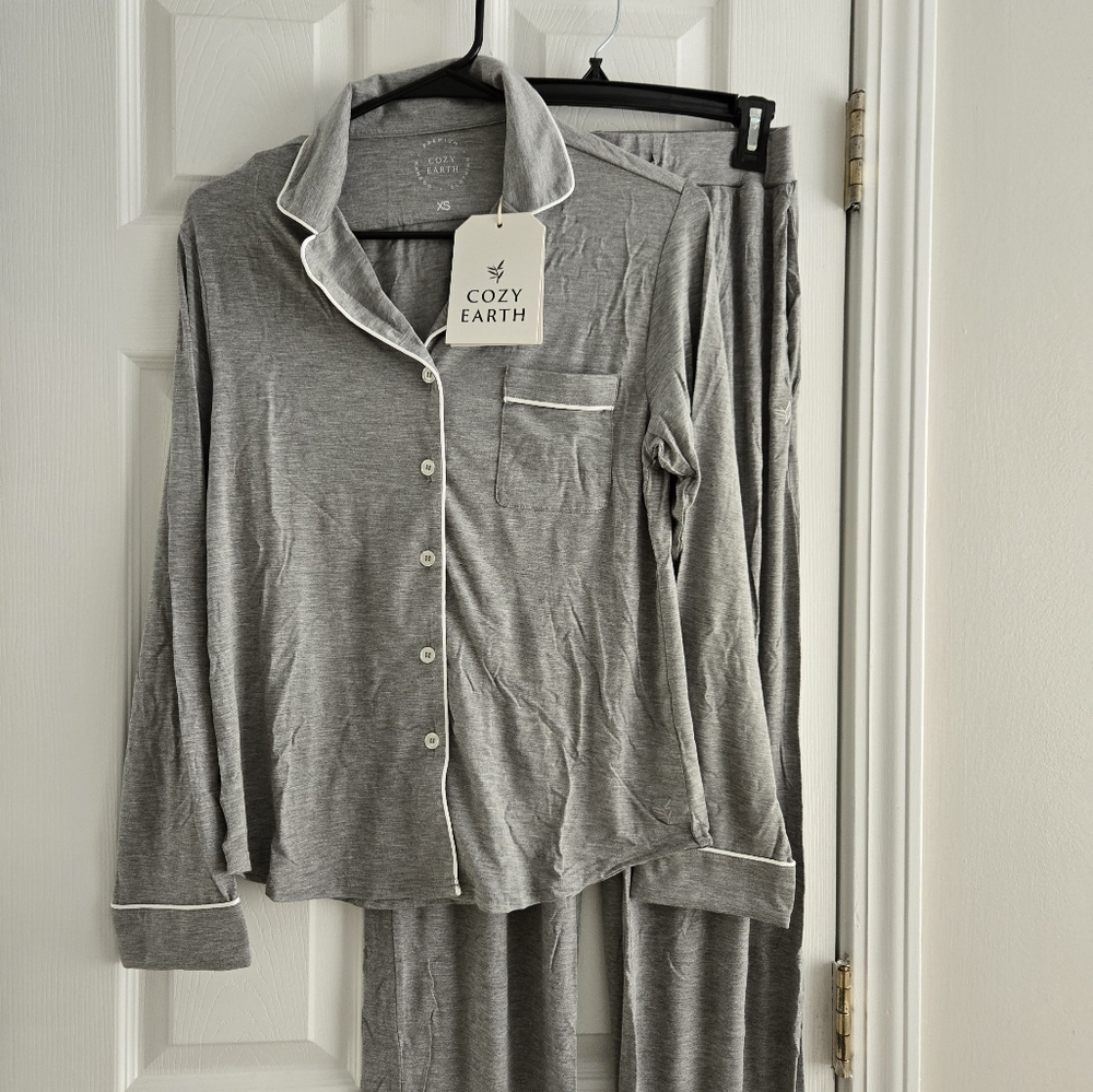 Cozy Earth Gray Pajama Long Sleeve Top And Pants